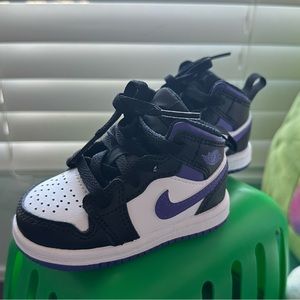 WORN ONCE! Toddler Air Jordan’s Mid TD Dark Iris